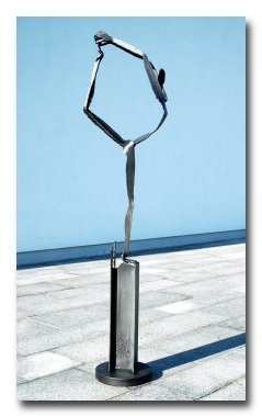 Skulptur Bielmann Pirouette